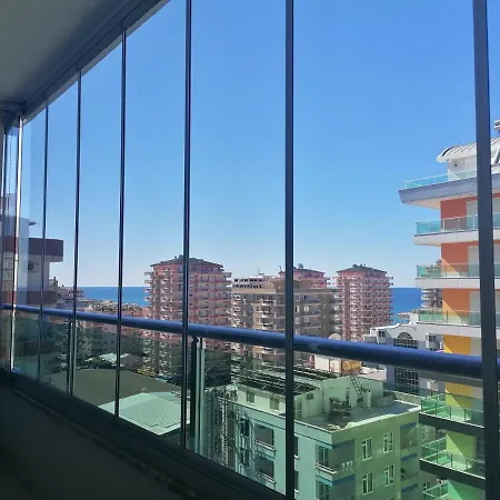 Apartment Cozy Sea View Next To The Beach, In The Mid Of The Market, Saturday Bazar, Restaurants & Bars Etc, Mahmutlar! *
