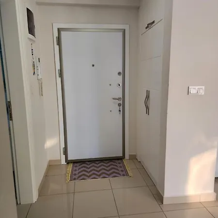 Cozy Fancy Sea View Next To The And The Mall, In The Mid Of Mahmutlar!